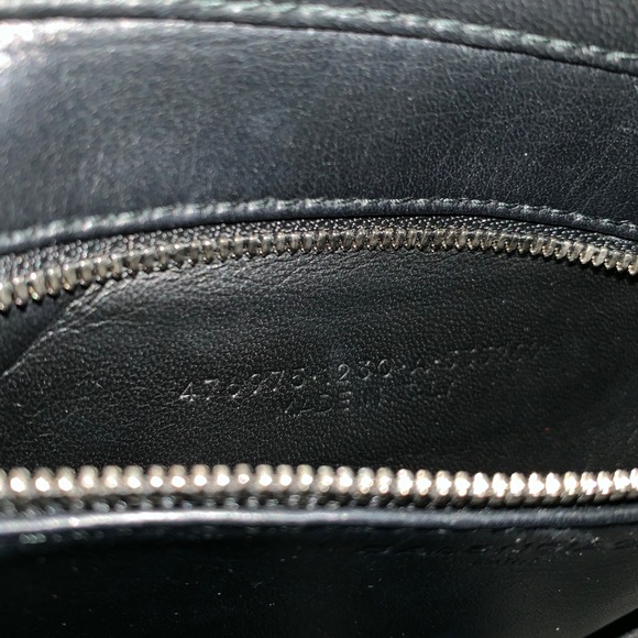 BALENCIAGA TRIANGLE DUFFLE - Picture 4 of 5